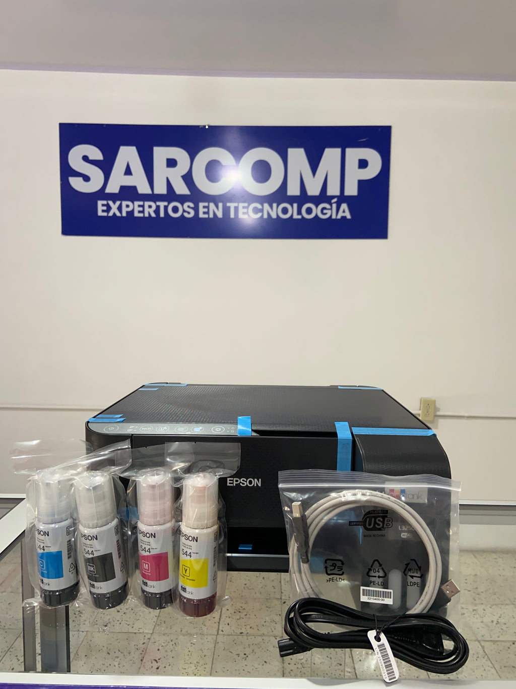 Impresora multifuncional 3 en 1 Epson EcoTank L3250 con impresión 100% sin cartuchos/Wifi Inalámbrica