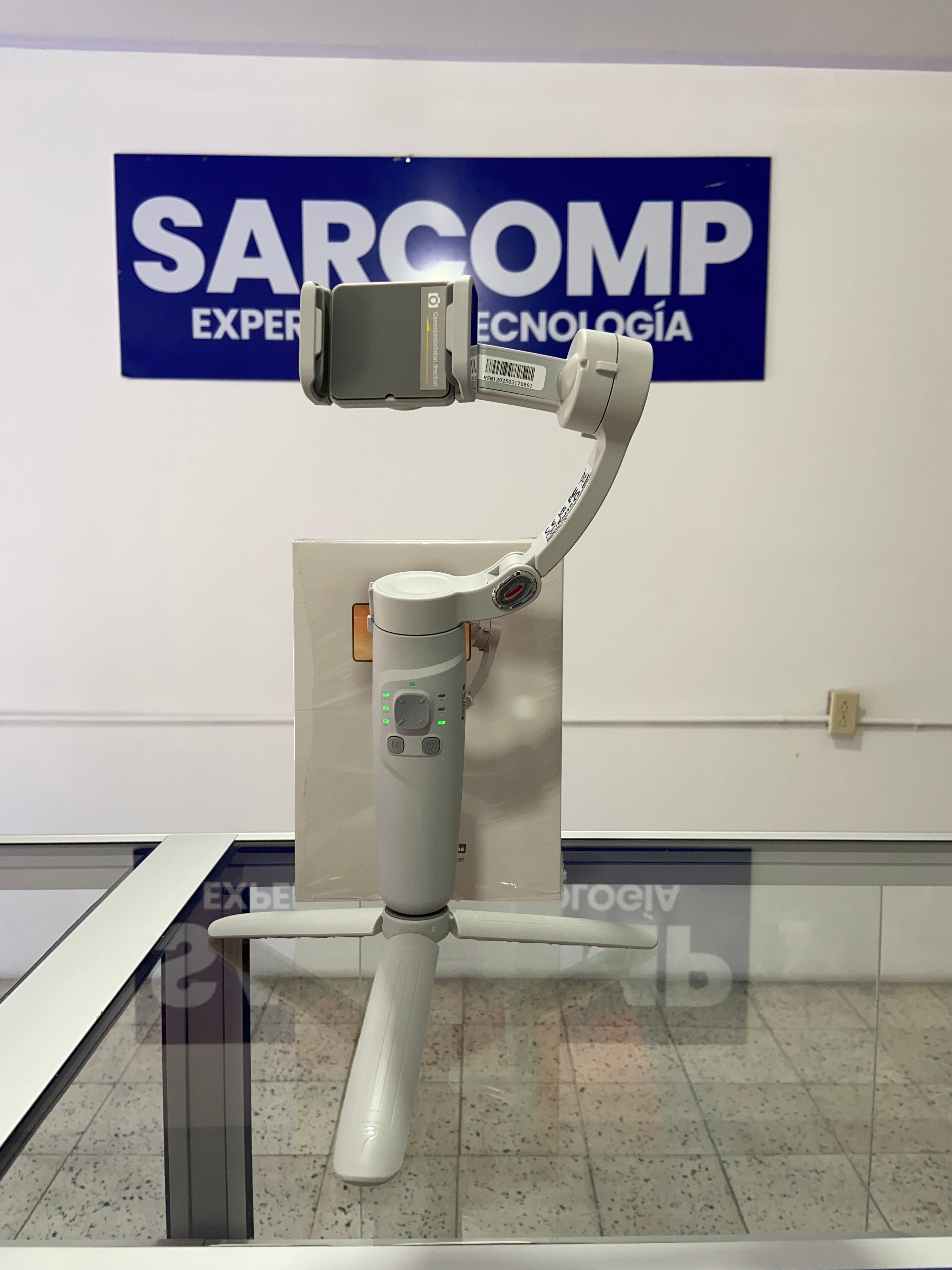 Estabilizador de teléfono inteligente M1/3 ejes/portátil/anti vibración/estabilizador plegable/soporte de grabación de video para teléfonos móviles.